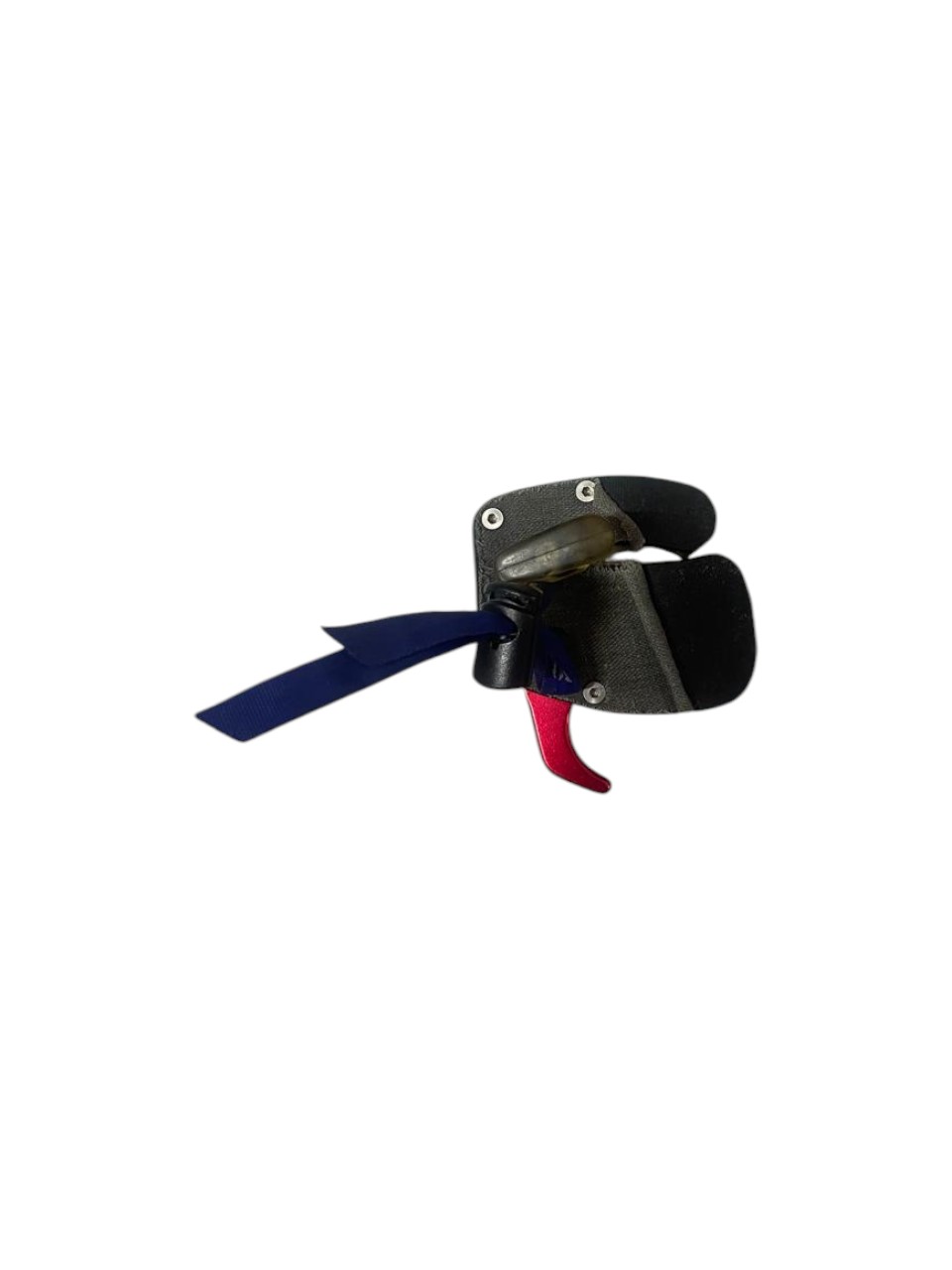 Used SF Archery Carbon Frame Cordovan Finger Tab RH Medium - Image 3